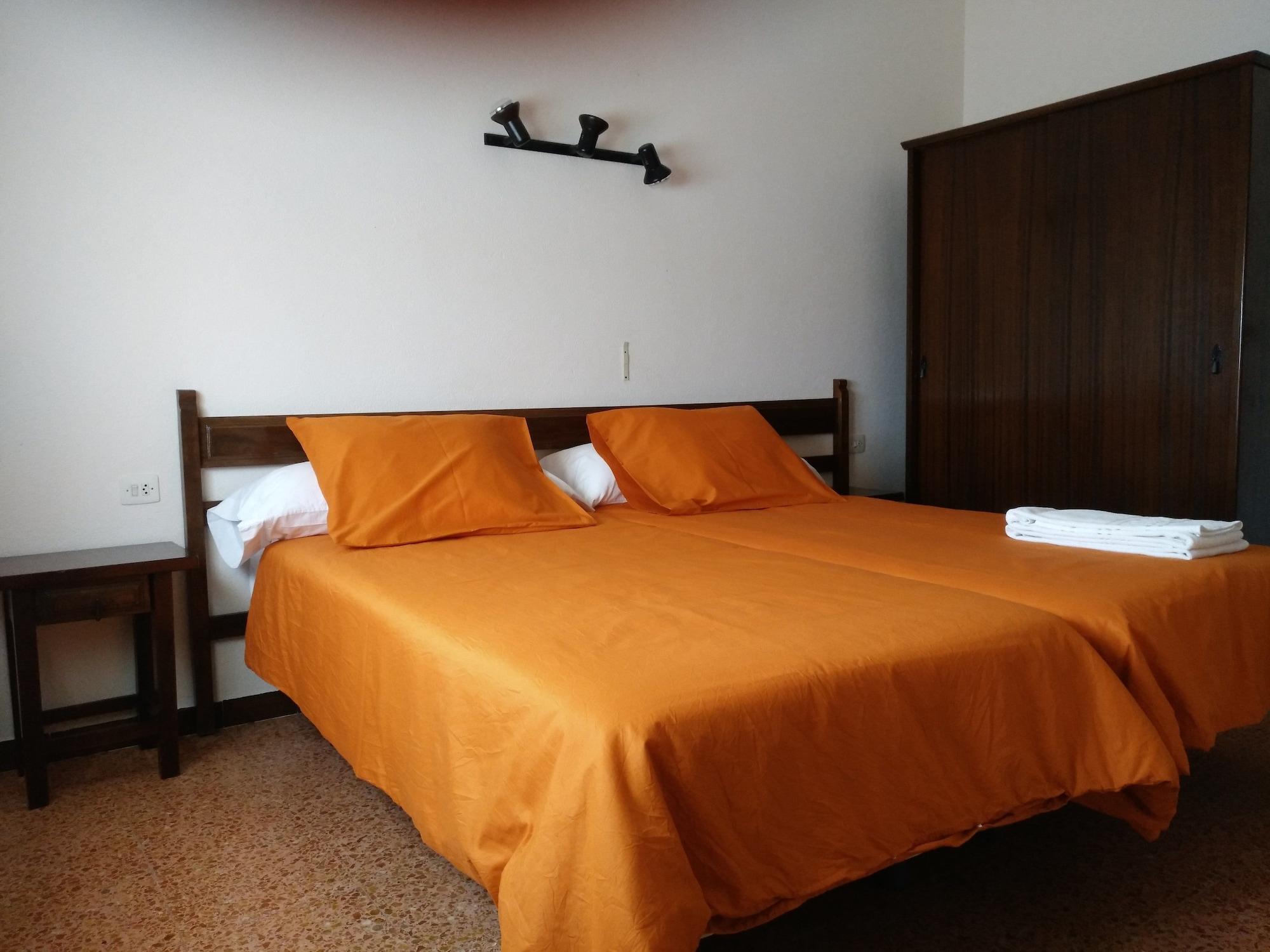 Hostal L'Esplai Viladamat Exteriér fotografie