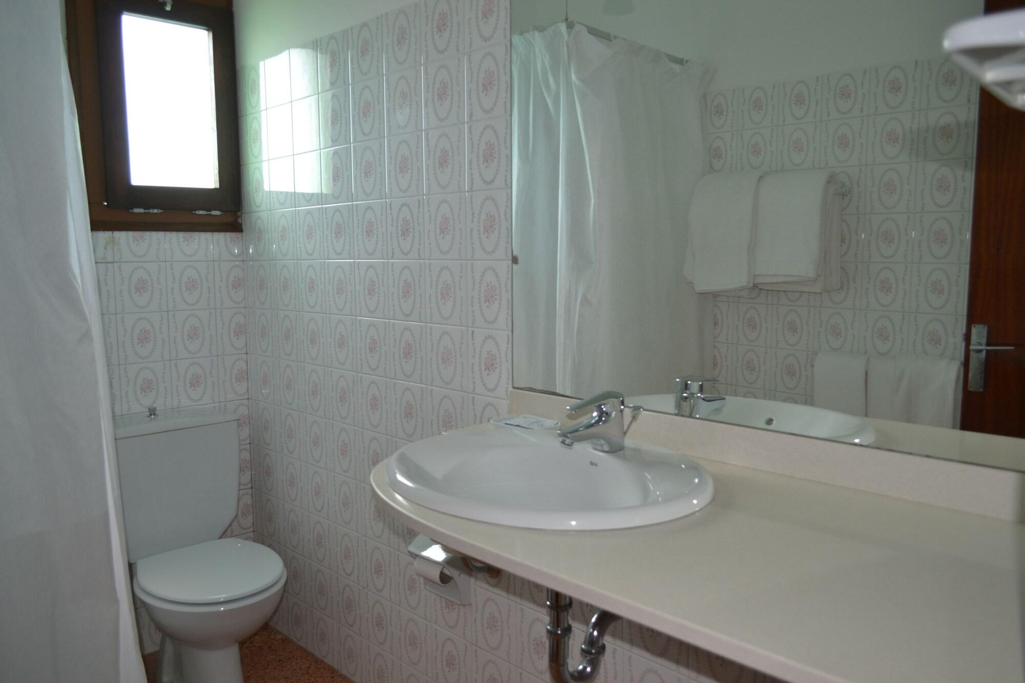 Hostal L'Esplai Viladamat Exteriér fotografie
