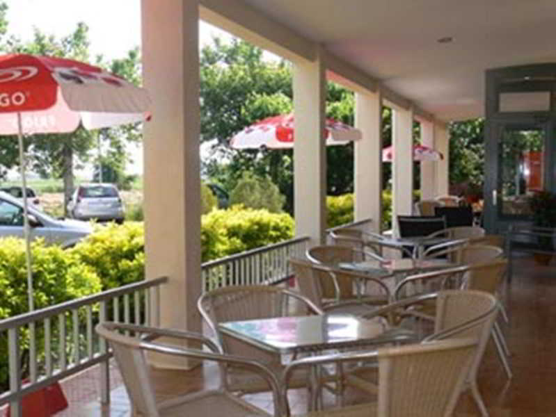 Hostal L'Esplai Viladamat Exteriér fotografie