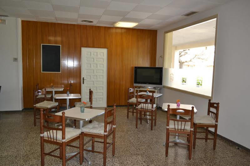 Hostal L'Esplai Viladamat Exteriér fotografie