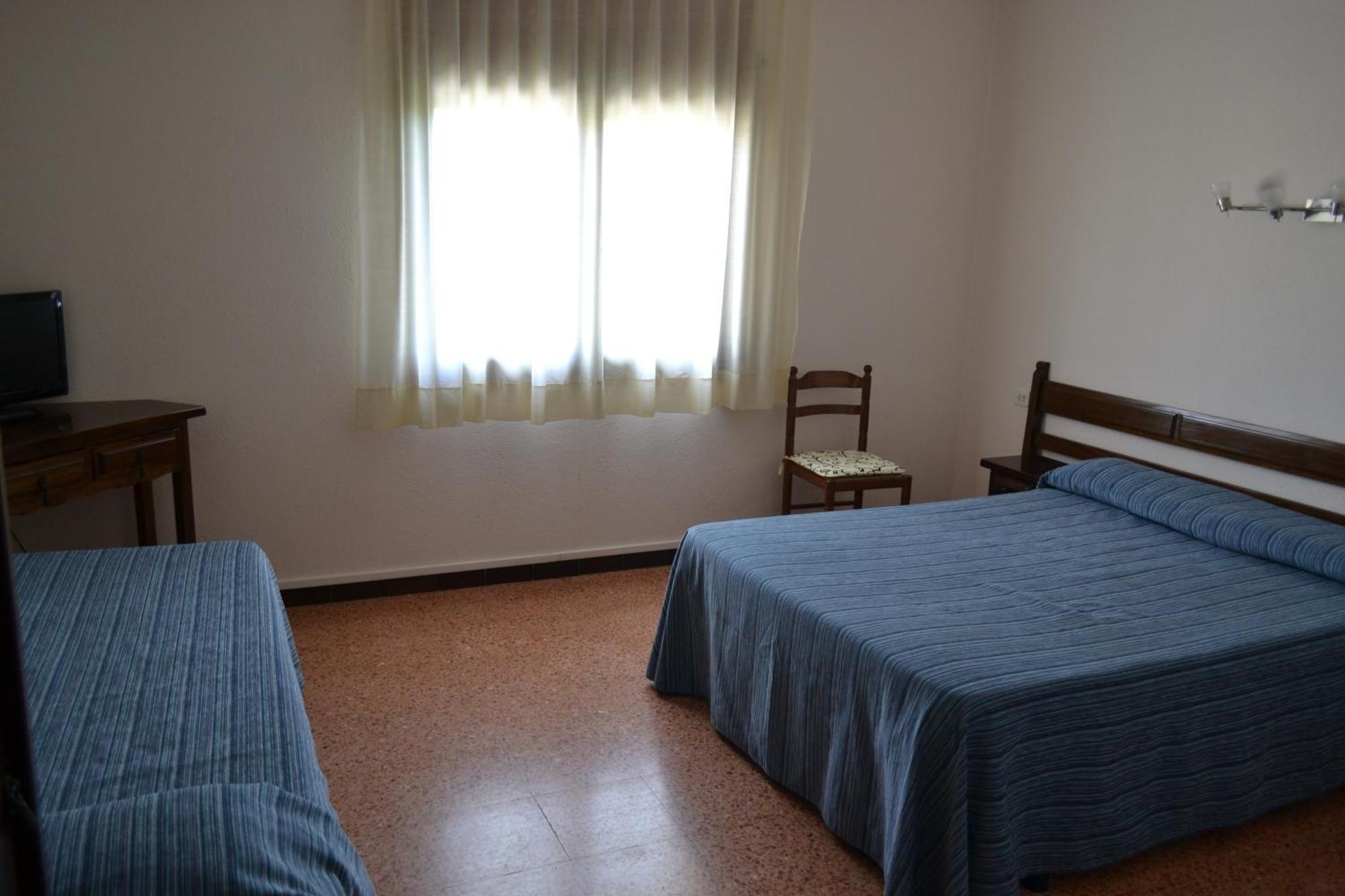 Hostal L'Esplai Viladamat Exteriér fotografie